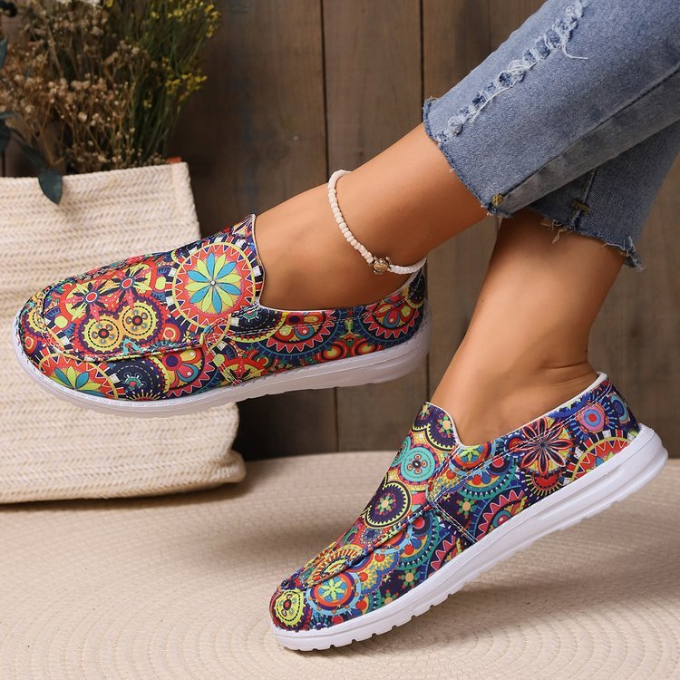 Breathable Slip On Low-top Shoes Female Graffiti Ethnic Style Lazy Canvas - Belvar