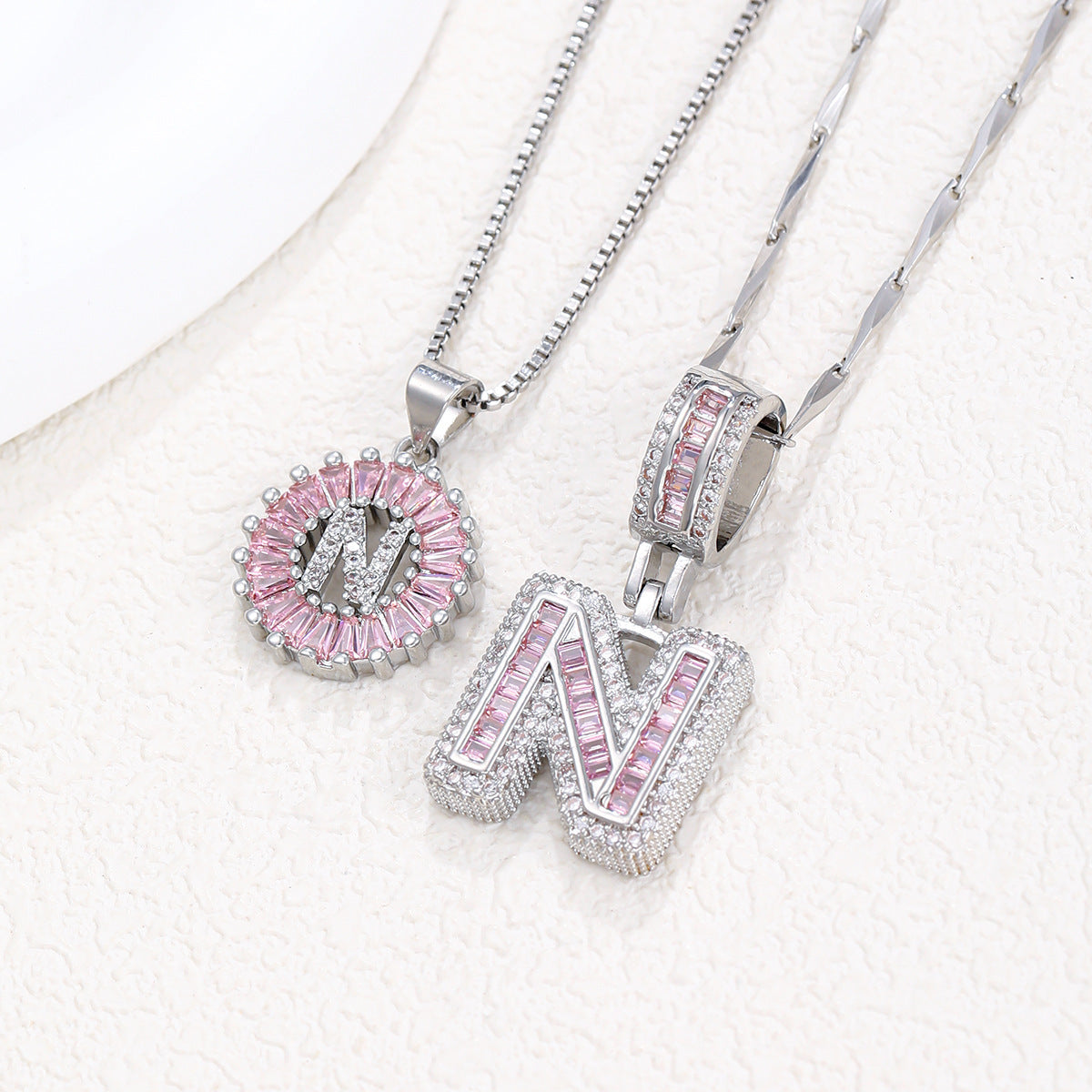 Rock Sugar 26-letter Pendant Necklace For Women, Copper Inlaid Zircon Round Flower Jewelry Set