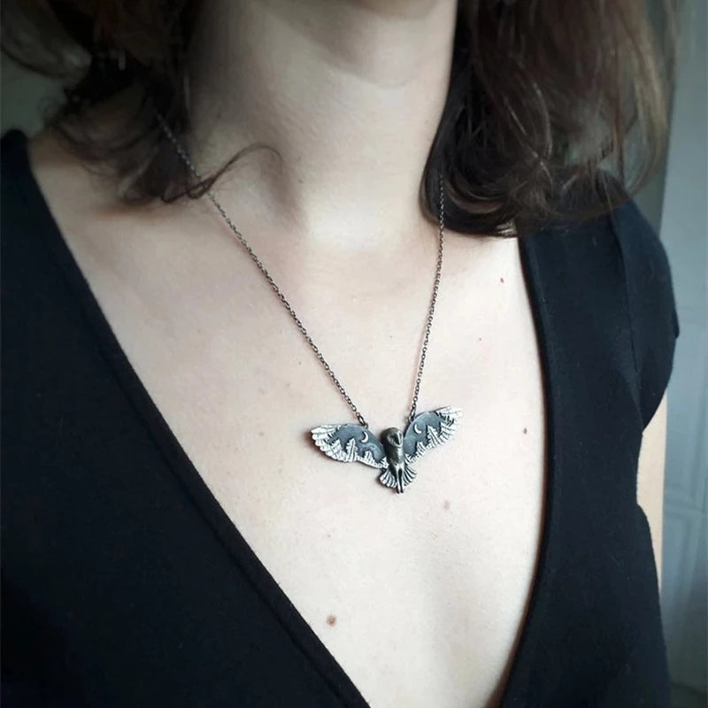 [Silvery Owl Pendant Animal Totem] Vintage Silvery Owl Pendant Necklace Witch Moon Phase Art Necklace Ladies Animal Totem Necklace Jewelry Gift