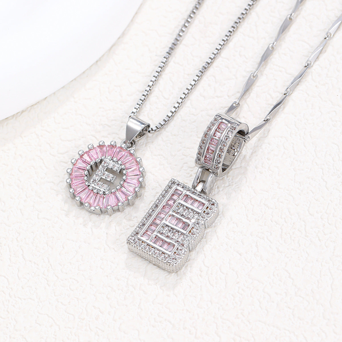 Rock Sugar 26-letter Pendant Necklace For Women, Copper Inlaid Zircon Round Flower Jewelry Set